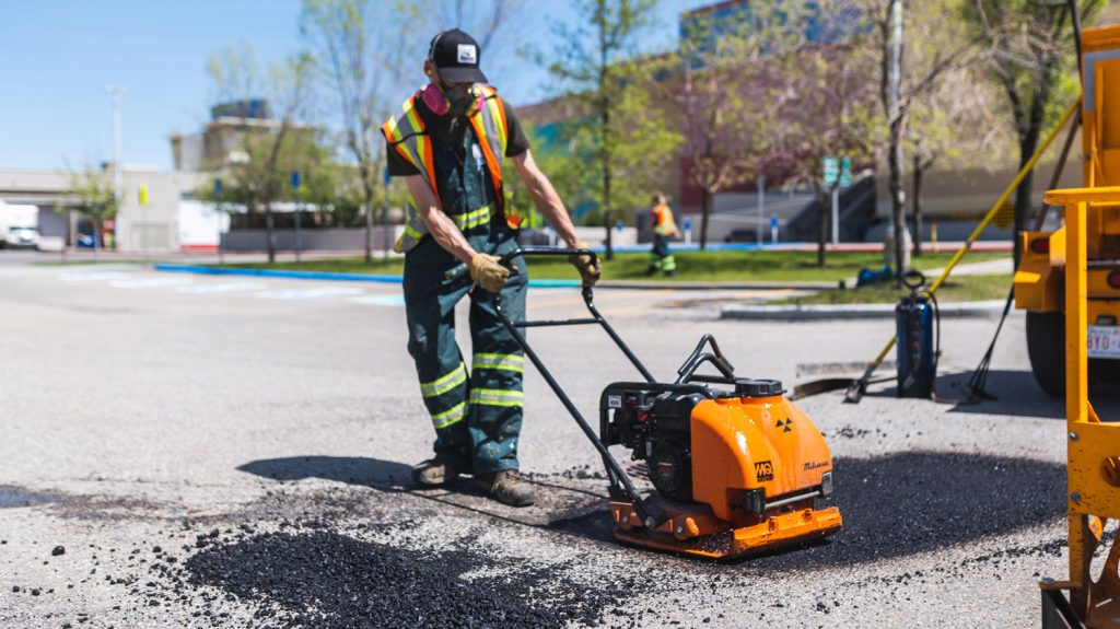 Parking Lot Line Striping & Asphalt Pothole Repair in Cambell