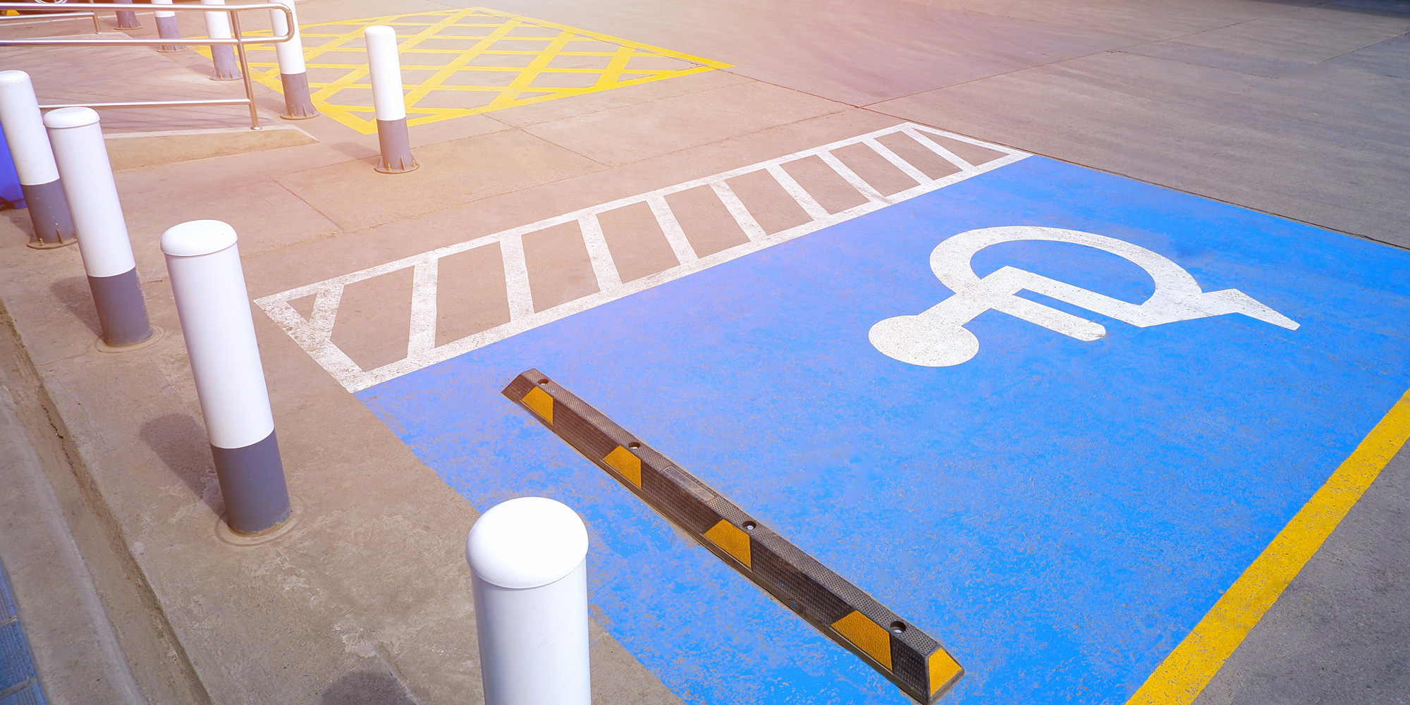 Parking Lot Signs & Bollard Covers in Southern Indiana - EverLine